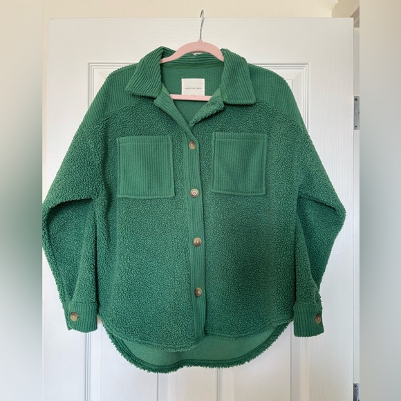 Green Button-Up Sherpa Jacket American Eagle! 💚 - Picture 1 of 4